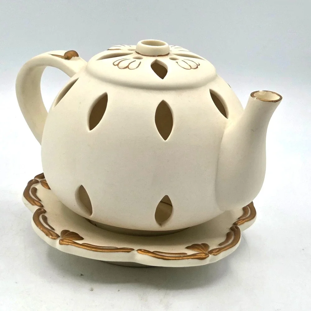 Partylite TEAPOT Tealight Candle Holder TEA TIME Luminary P7301 Porcelain Bisque